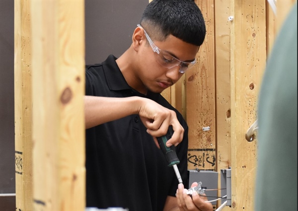 Free Workshop to Explore Electrical, HVAC, Industrial Careers