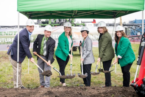 Parkland College Opens New AGCO Training Center with Open House